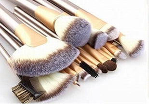 Champagne White Makeup Brush Set – 12/18/24 Pieces for Professional Beauty