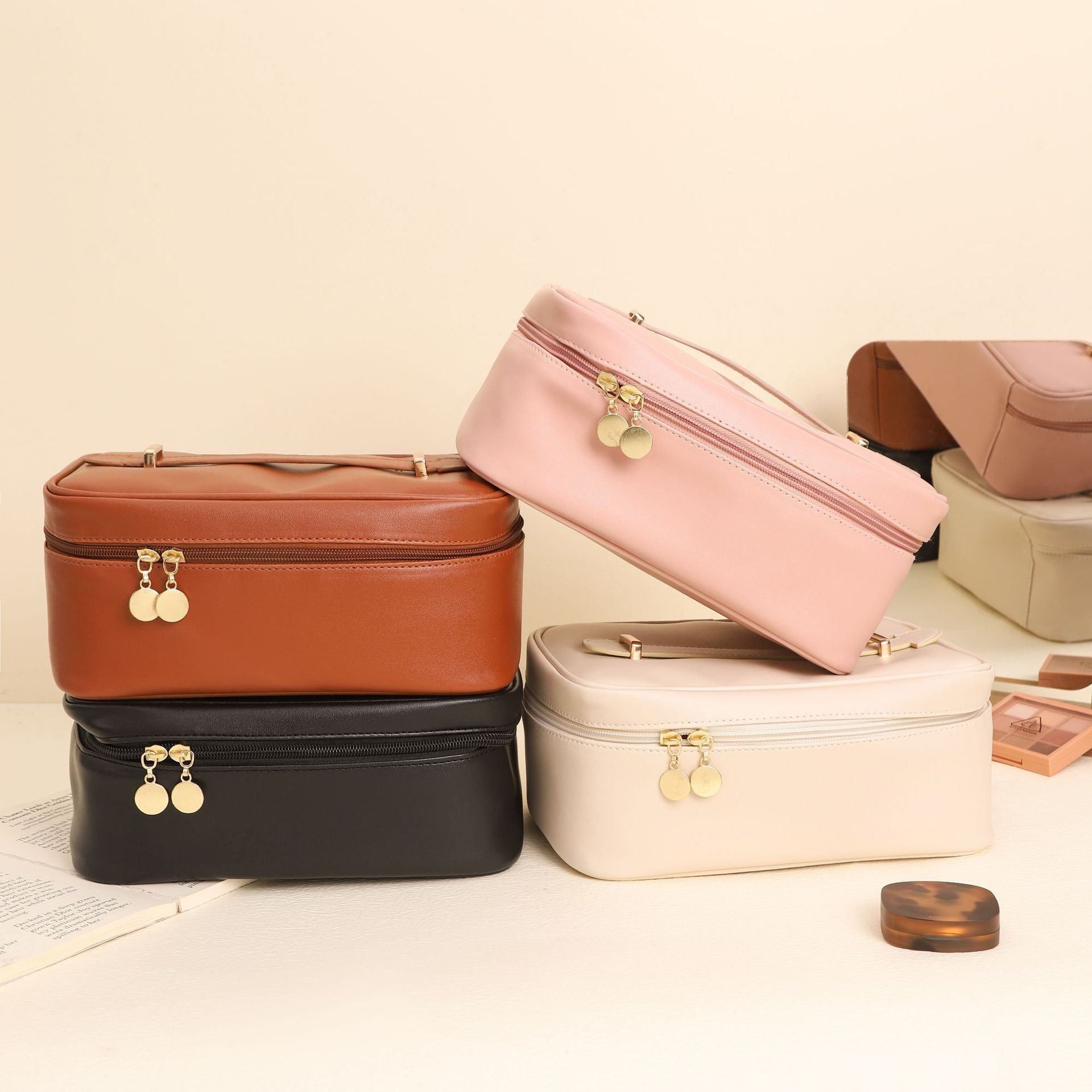 Urban Simple Cosmetic Bag – High-Capacity PU Leather Toiletry Bag - glammyverse