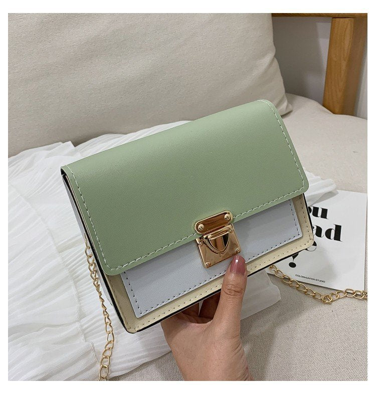 Elegant Women's Bag – Retro Chic & Timeless Style - glammyverse