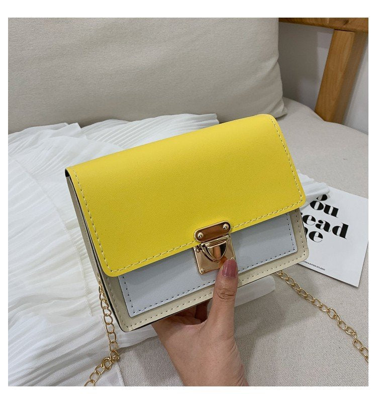 Elegant Women's Bag – Retro Chic & Timeless Style - glammyverse