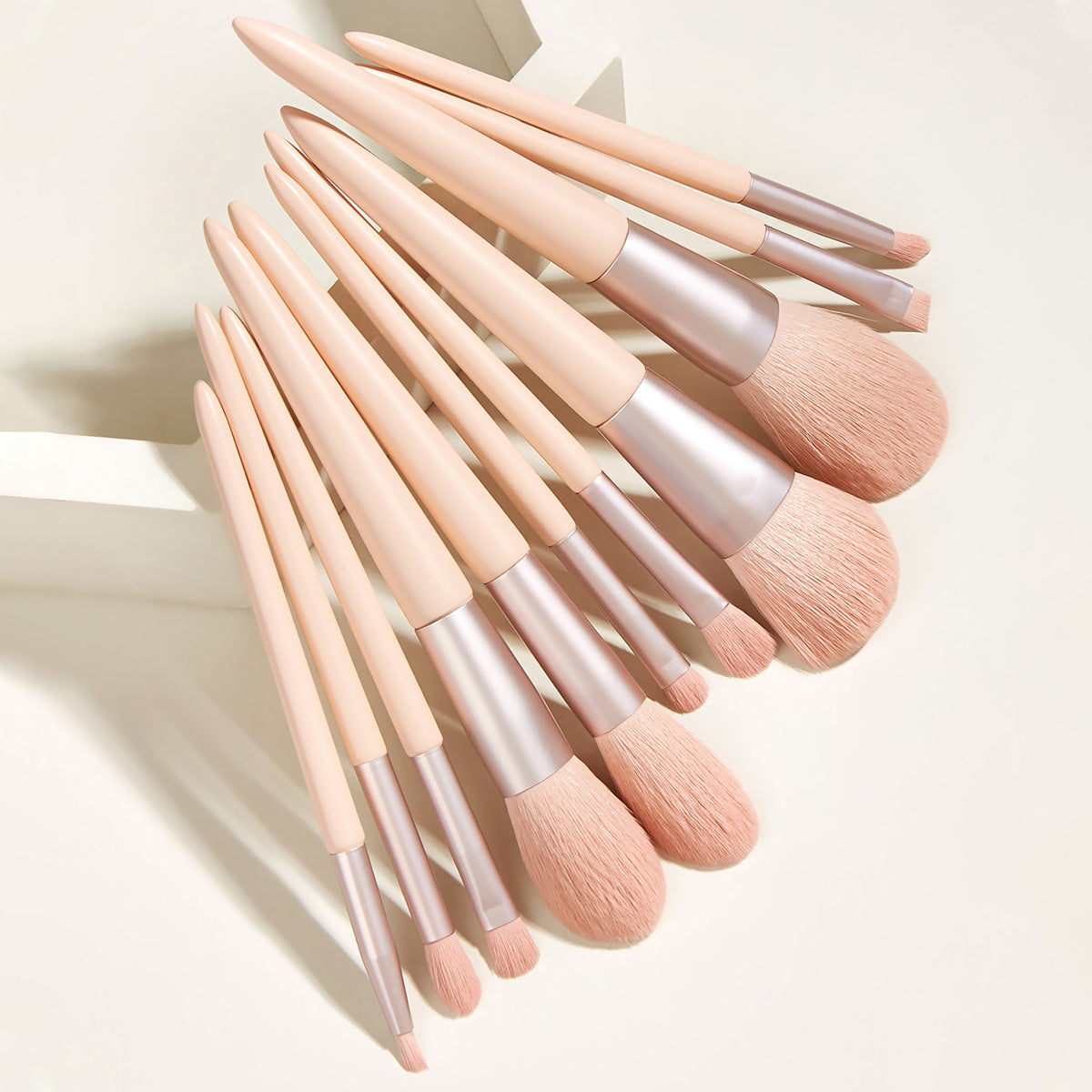 Make-up Kit Beauty Brush Girl - glammyverse